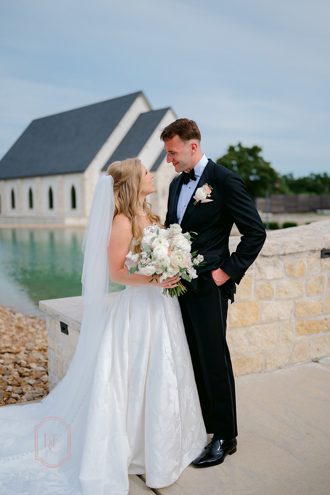 Bride and groom at their Texas wedding